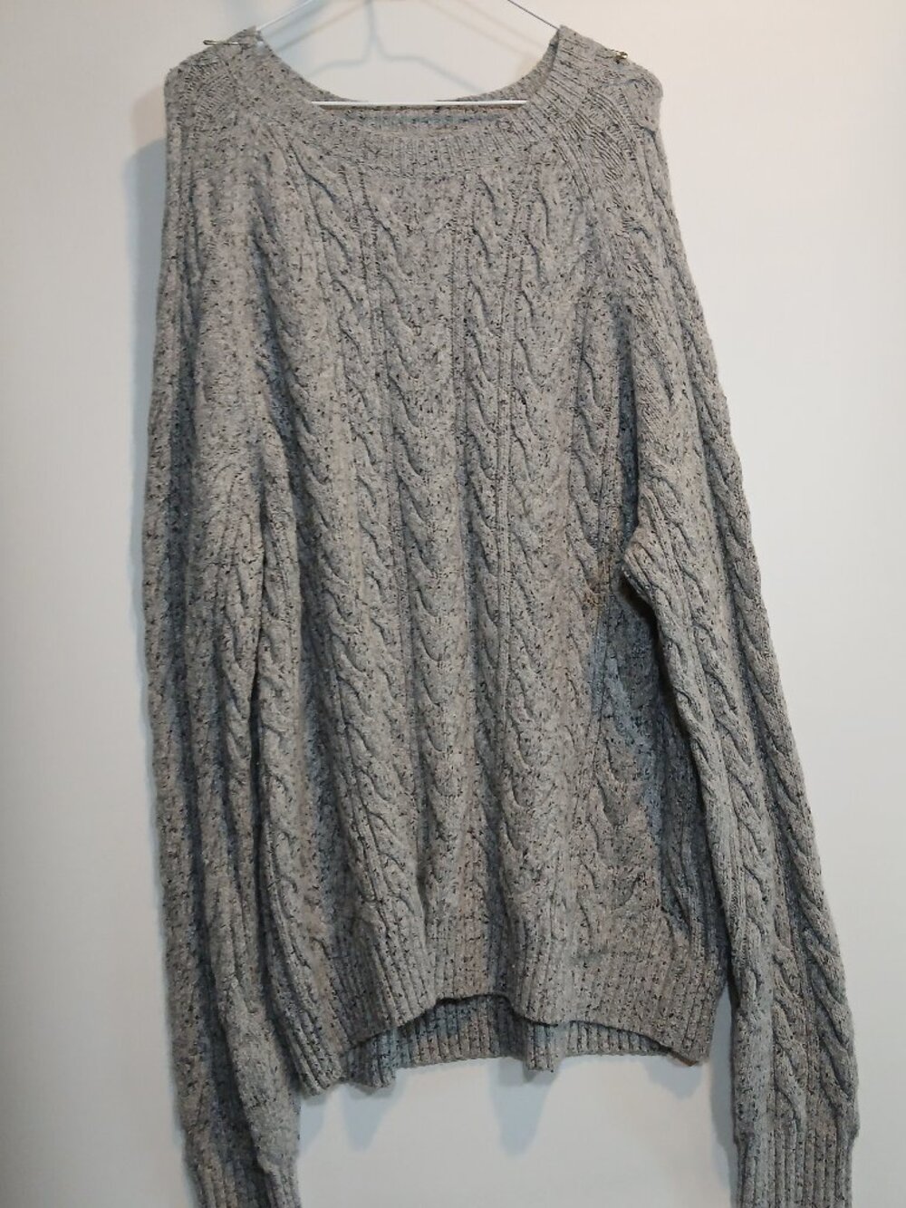 Banana Republic Grey Cable Knit Pullover Sweater NWOT Classic Capsule Luxury